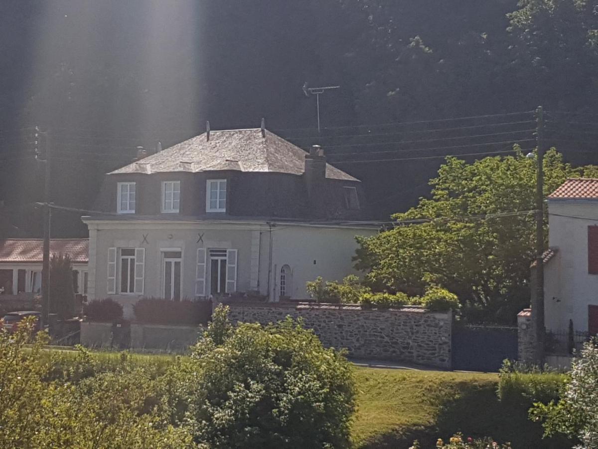 فندق Lucriolla Oree-d'Anjou المظهر الخارجي الصورة